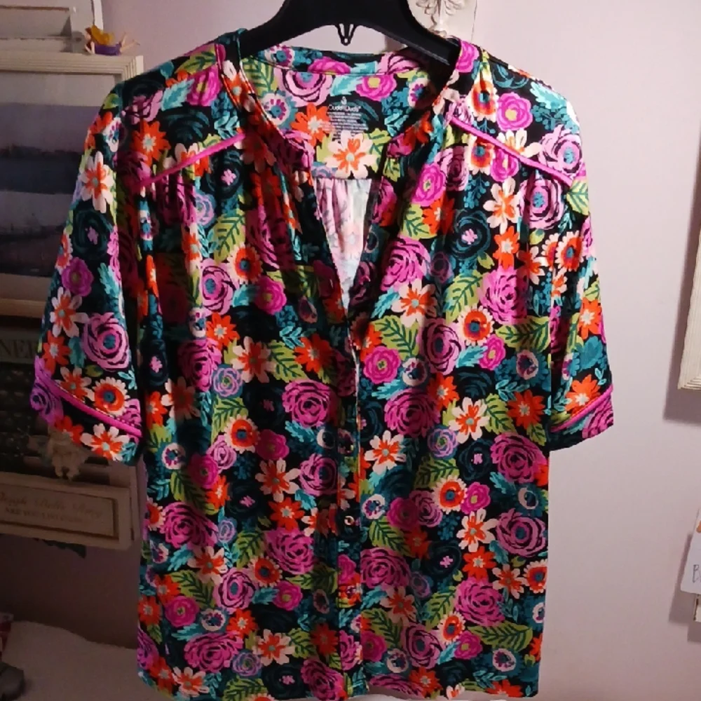 Gorgeous! Cuddl Duds Multicolor Flower Design Pajama Short Set XL 💐🌺🌷🪻🌼 - Picture 8 of 14